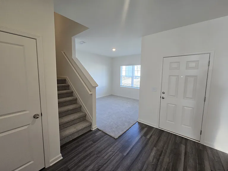 73 Rowlett Pl — Photo 12