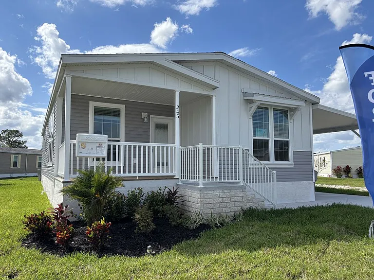 245 Bimini Cay Cir #245 — Photo 16