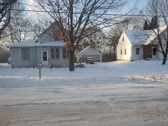 2nd image of 526 N 4th St