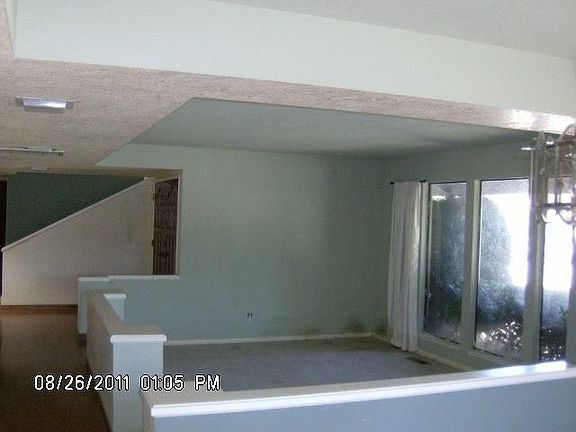 2nd image of 6619 Olive Tree Ln