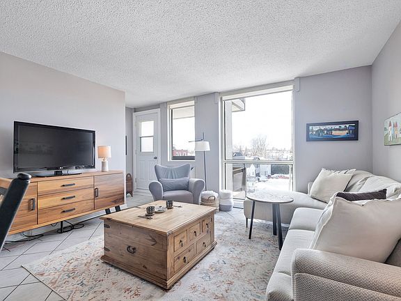 4th image of 295 Boulevard St #407