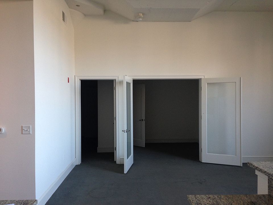 2nd image of 102 Maple St #102