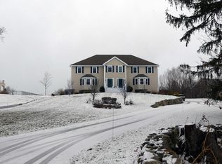 29 Turkey Hill Rd #A, West Newbury, MA 01985