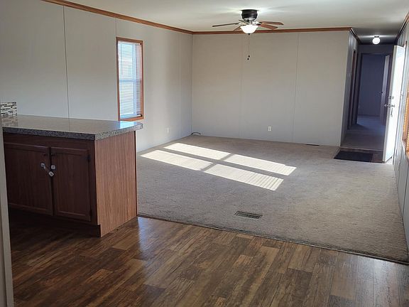 3rd image of 228 Golfview Ct #216