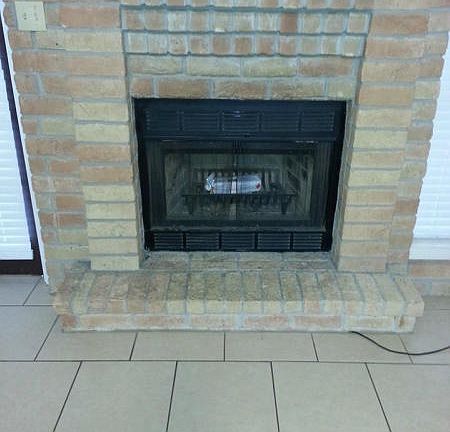 3rd image of 1118 Winnipeg Dr