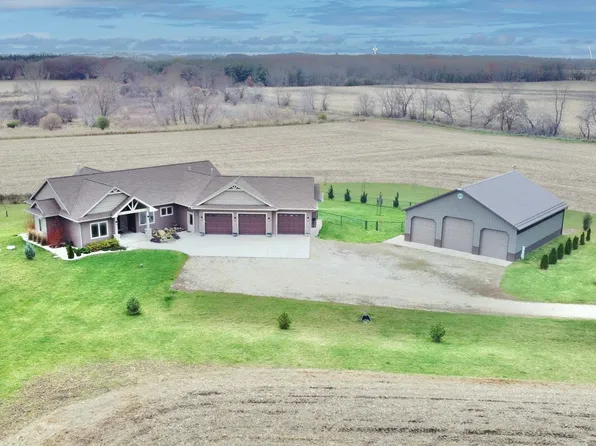 9799 W Stebbinsville Rd, Stoughton, WI 53589