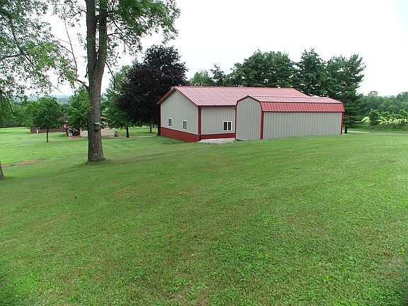 4th image of 411 Township Road 1600