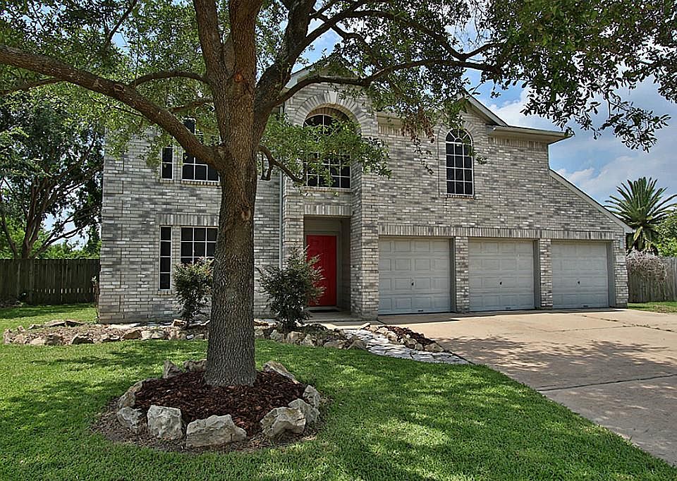 1st image of 3067 Texas Oak Dr