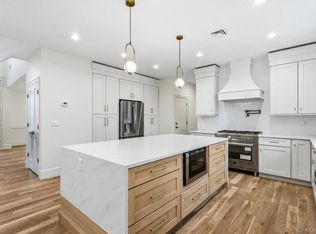 908 Maple Lane, East Meadow, NY