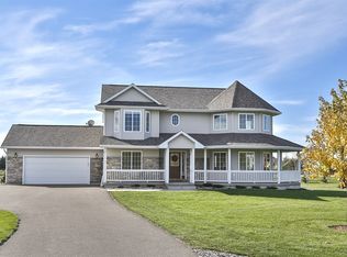 462 Dylan Ct, Hudson, WI 54016