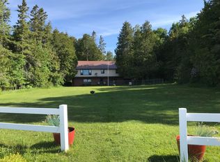 101 Densmore Dr, St. Ignace, MI 49781