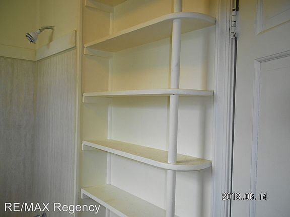 3rd image of 216 E Madison St #1