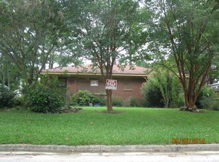 208 Belmont Ave SW, Wilson, NC 27893