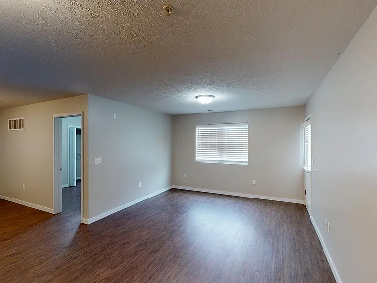 Talon Apartments — Photo 73