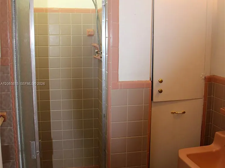 70 Hammond Dr — Photo 16