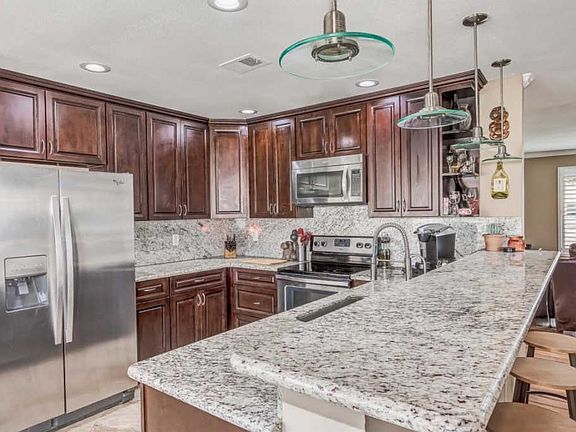 3rd image of 4402 E Kelton Ln