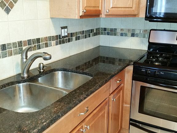Tile backsplash 