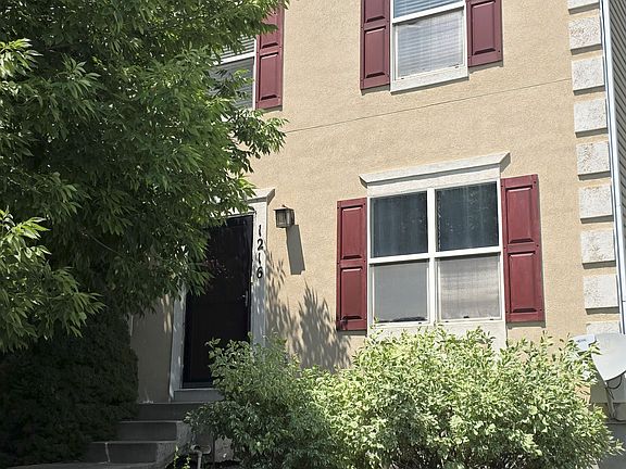 5th image of 1216 W Torwood Ct