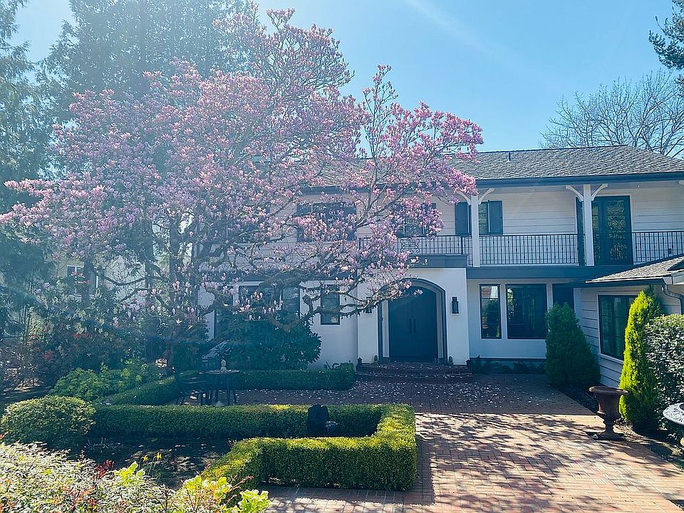 1st image of 8305 Overlake Dr W