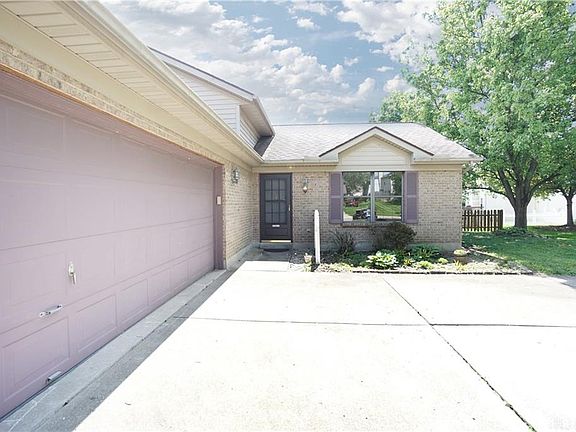 3rd image of 1567 Tollgate Ct