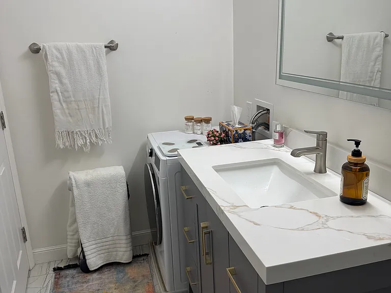 411 Helen Dr — Photo 9