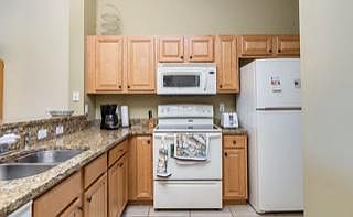 2nd image of 4015 Palm Tree Blvd APT 403