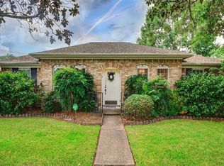 14318 Piping Rock Ln, Houston, TX 77077