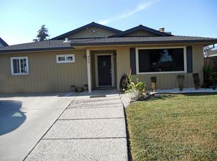 970 Peach Ct, Hollister, CA