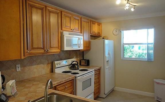 2nd image of 5159 N Highway A1a APT 115