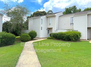 7838 Hummingbird Ln, Charlotte, NC 28212