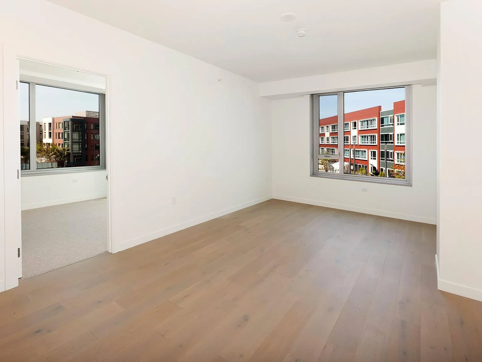 2 bed, 1173 sqft, $6,599 — Photo 4