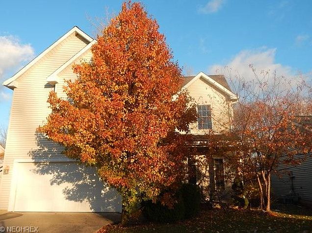 1st image of 770 Shelley Pkwy