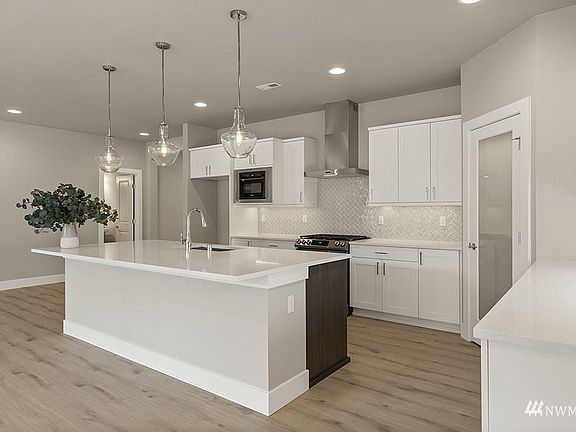 3rd image of 10016 Bergh Ct