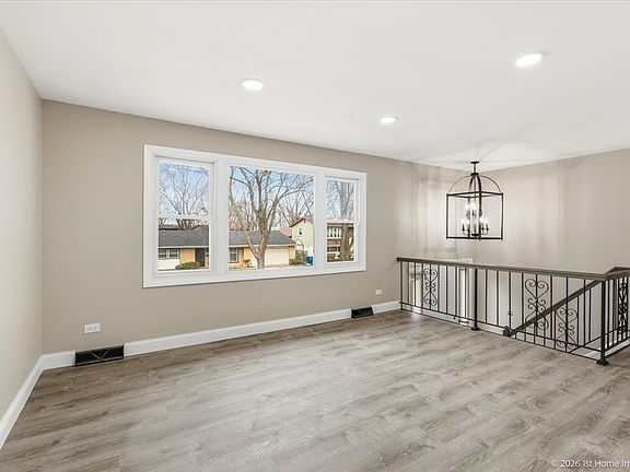 5th image of 1604 Constance Ave