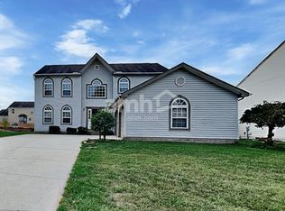 90 Knights Bridge Dr N, Pickerington, OH