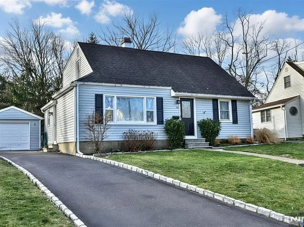 20 Charles Ter, Waldwick, NJ 07463
