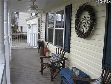 3rd image of 2963 Malibu Dr
