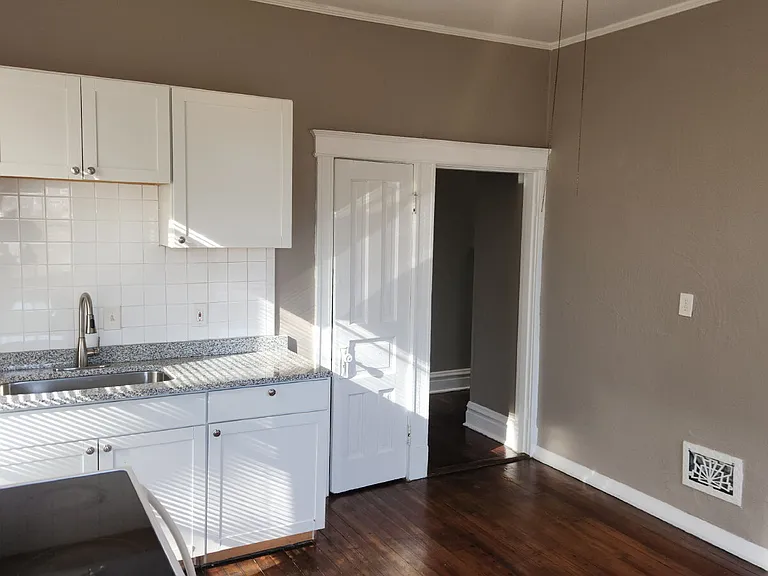 3442 Virginia Ave — Photo 6