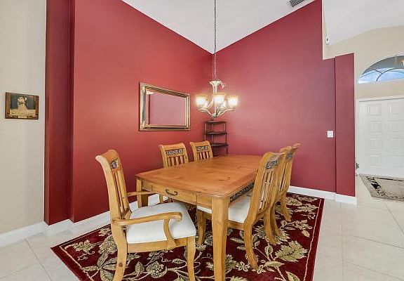 Home For Sale In Maple Isle