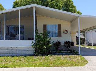 66071 Essex Rd N, Pinellas Park, FL 33782