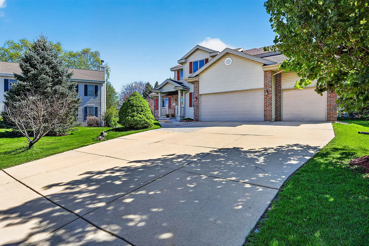 Building Photo - 4205 Monarch Ct
