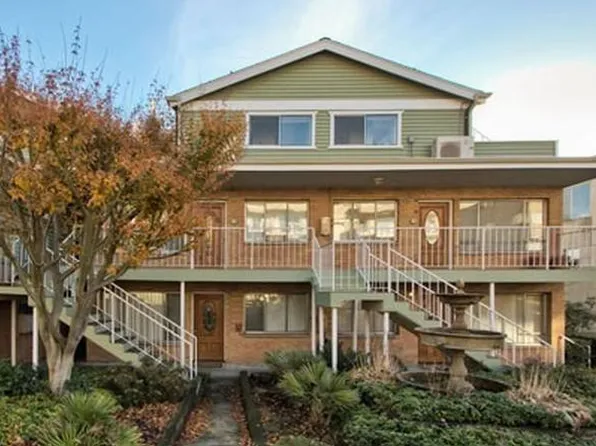 19 Ward St #B1, Seattle, WA 98109