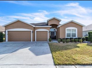 245 Viola Dr, Auburndale, FL 33823