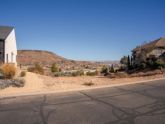 3rd image of 676 W Lava Pointe Dr Lot 44