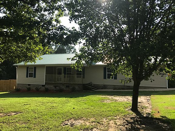 2nd image of 207 Wilderness Dr