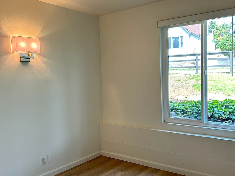 80 Aliso Ln — Photo 11