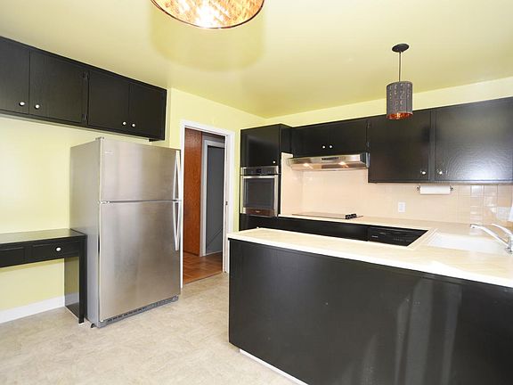 4th image of 80 Santa Elena Ave