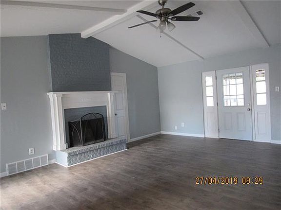 4th image of 3905 Osage Dr