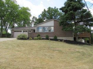 2570 Orchard Run Rd, Dayton, OH 45449