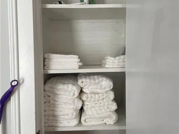 2 Louis Ave, Providence, RI 02905